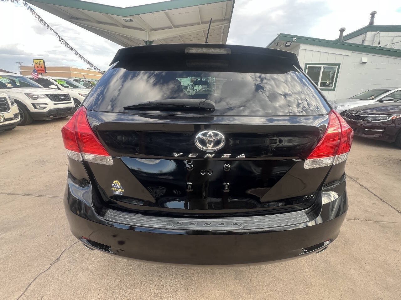 Used 2011 Toyota Venza AWD w/ Convenience Pkg image 4