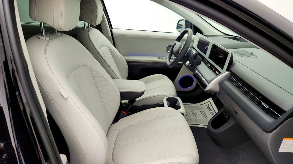 Used 2023 Hyundai Ioniq 5 Limited AWD/4WD image 23