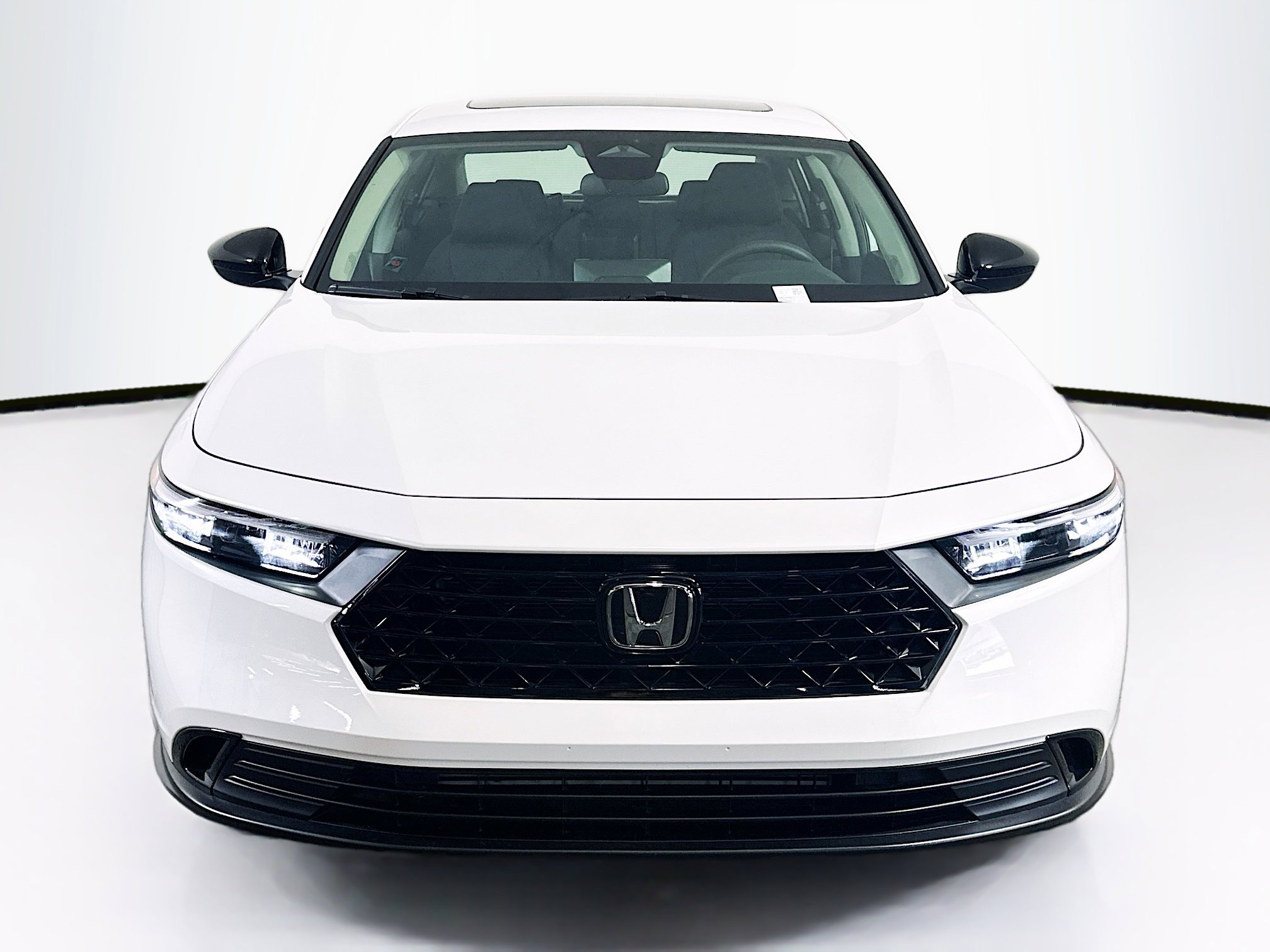 Used 2025 Honda Accord SE image 2