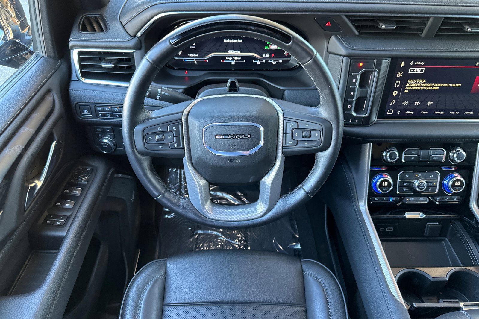 Certified 2024 GMC Yukon Denali w/ Advanced Technology Package AWD/4WD image 15