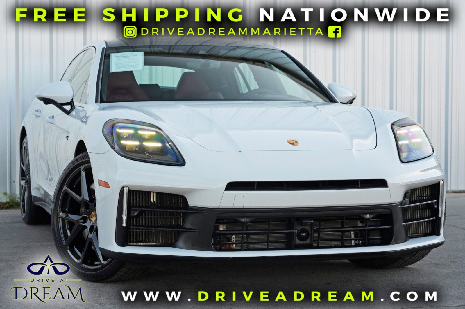 Used 2025 Porsche Panamera 4S w/ Premium Package image 2