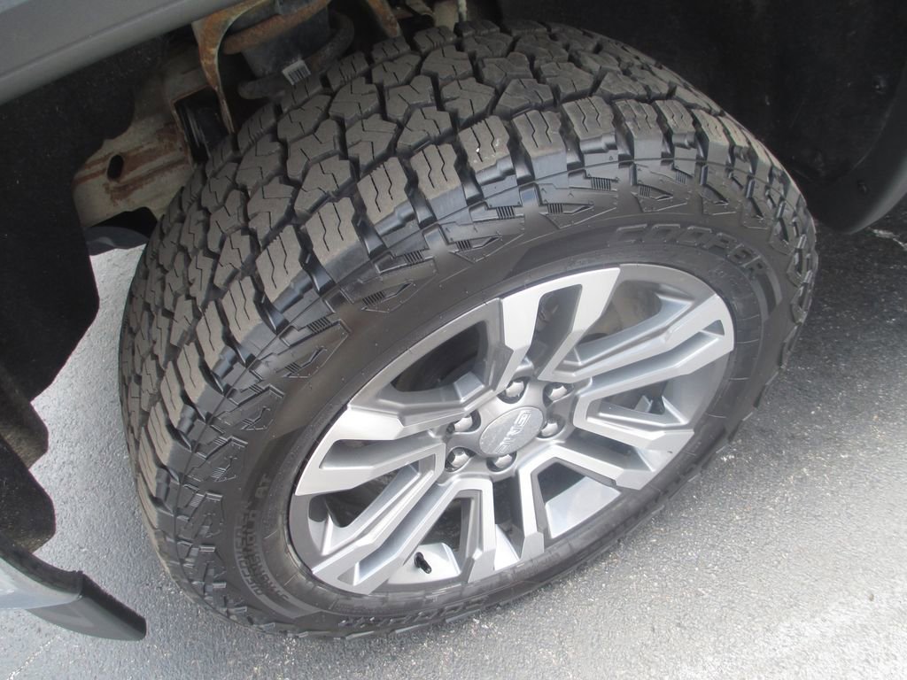 Used 2014 GMC Sierra 1500 SLT w/ SLT Crew Cab Value Package AWD/4WD image 13