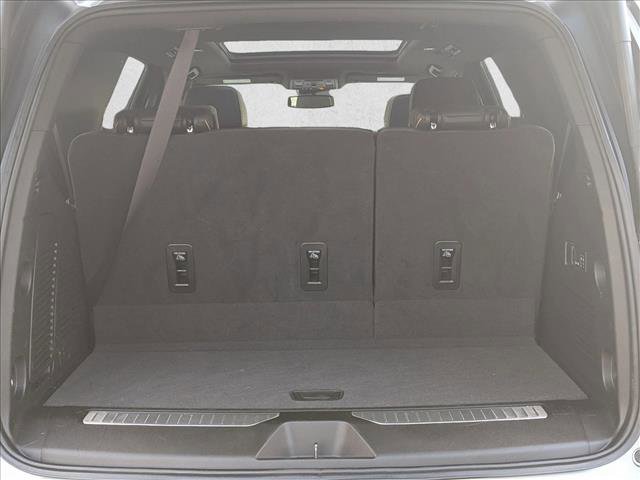 Used 2024 GMC Yukon AT4 w/ Technology Package AWD/4WD image 6
