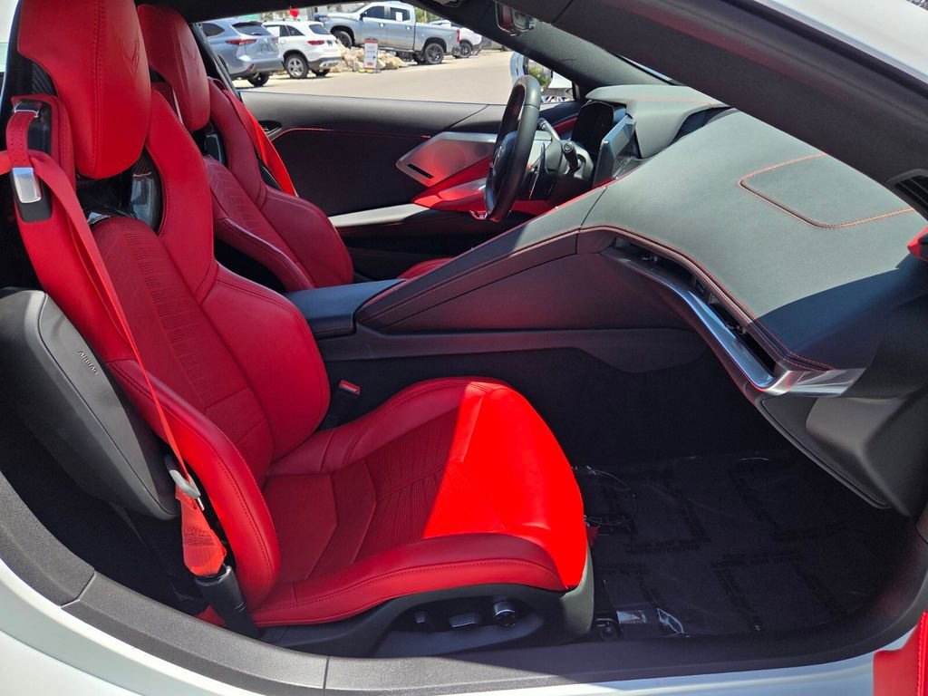 Certified 2022 Chevrolet Corvette Stingray Preferred Conv w/ Z51 Performance Package RWD image 14