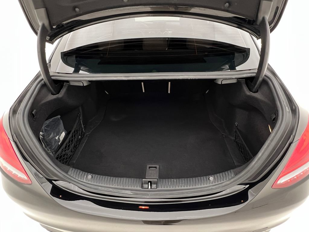 Used 2018 Mercedes-Benz C 300 4MATIC Sedan image 28