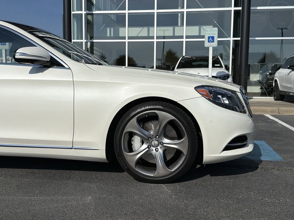 Used 2015 Mercedes-Benz S 550 Sedan image 9