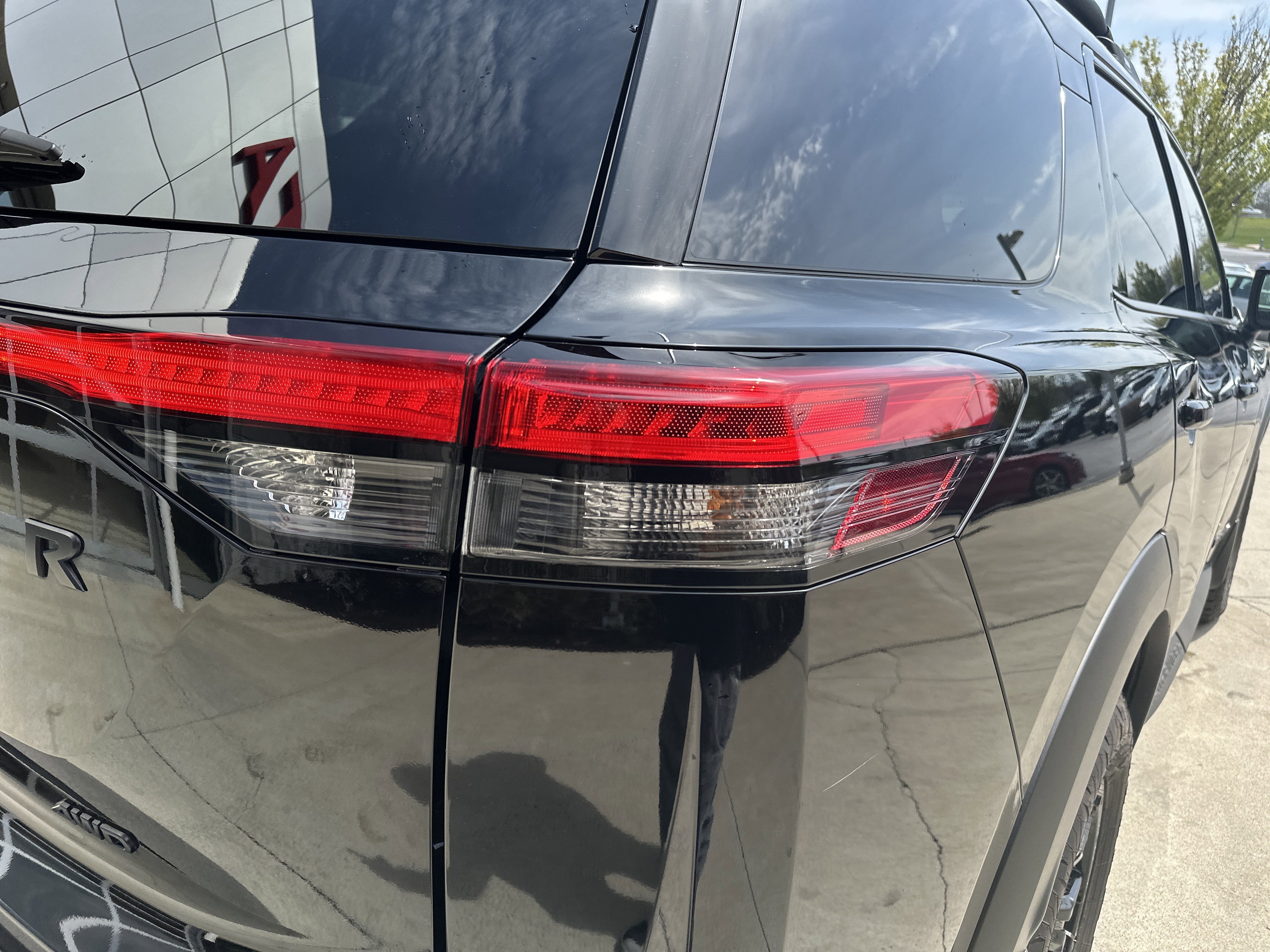 Used 2024 Nissan Pathfinder Rock Creek image 19