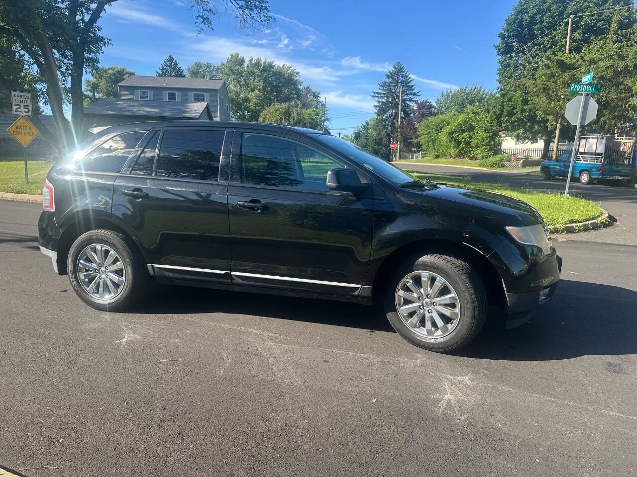 Used 2010 Ford Edge SEL AWD/4WD image 6