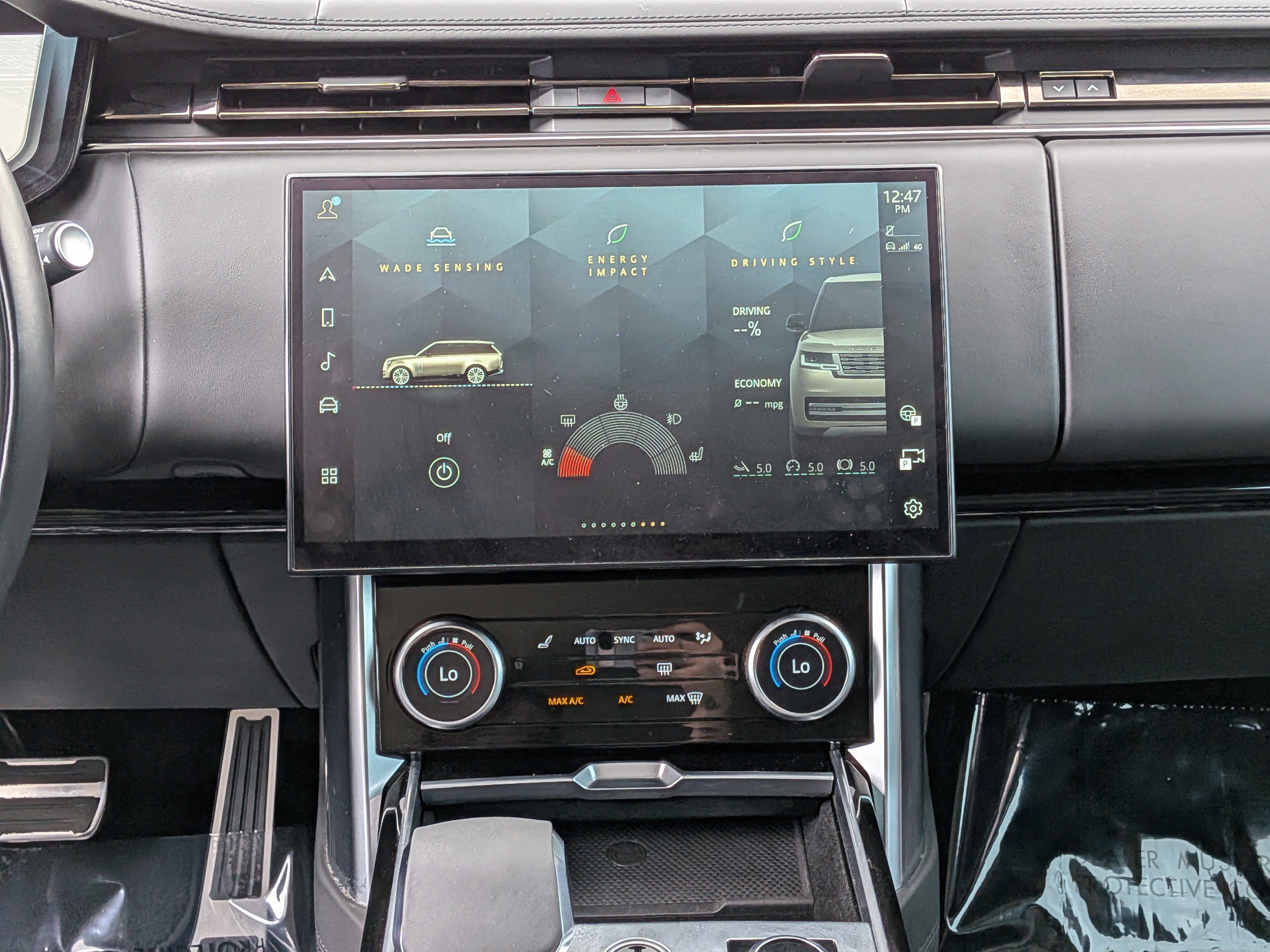 Used 2023 Land Rover Range Rover SE AWD/4WD image 20