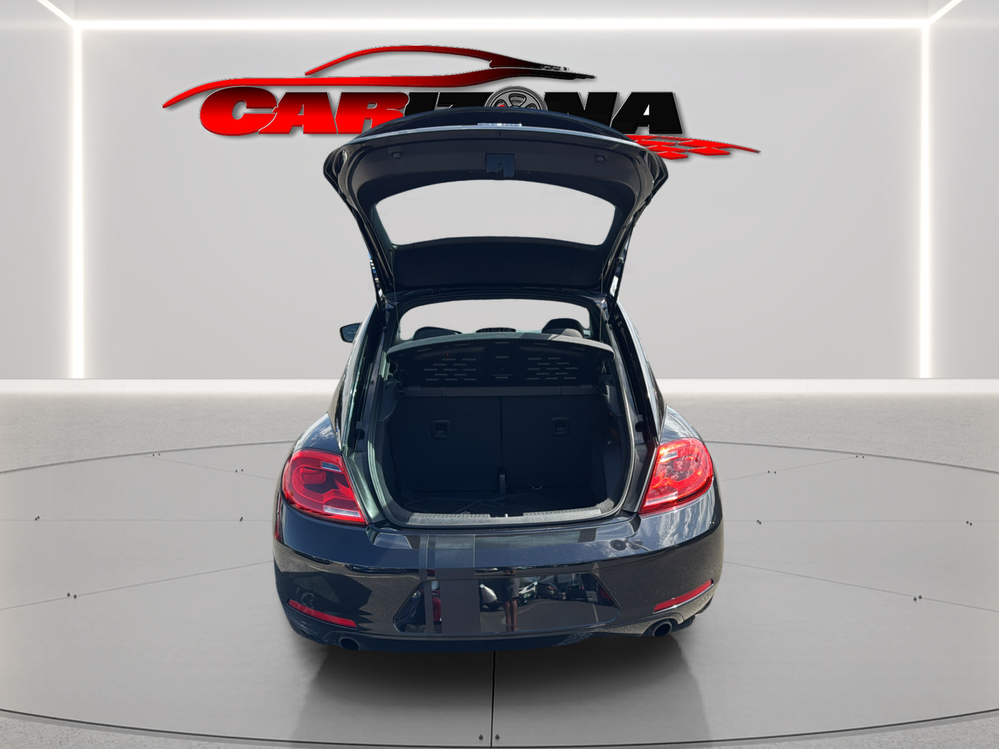Used 2013 Volkswagen Beetle 2.0T FWD image 13