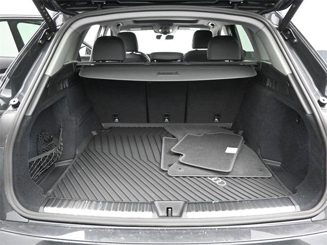 New 2025 Audi Q5 Premium image 12