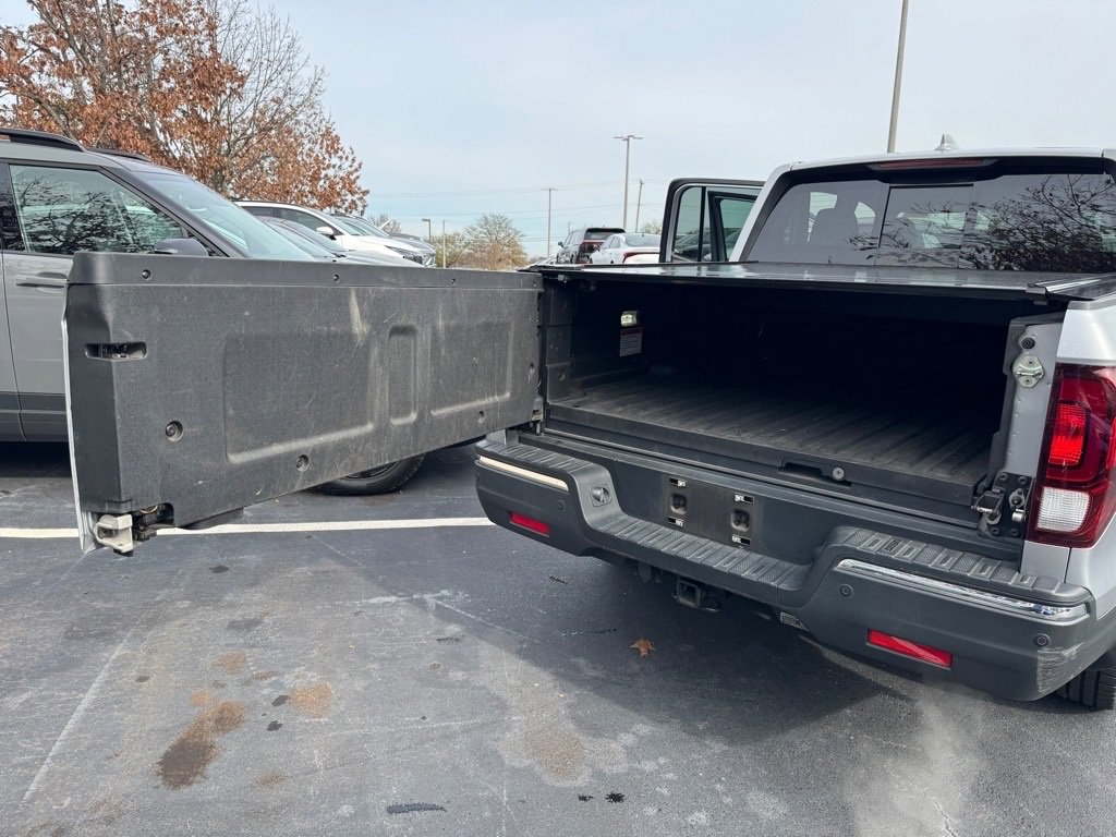 Used 2019 Honda Ridgeline RTL-E image 11