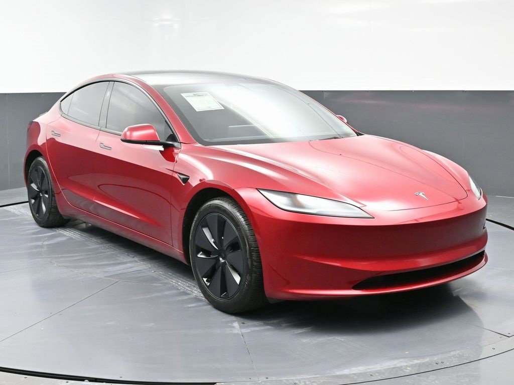 Used 2024 Tesla Model 3 Standard Range image 2