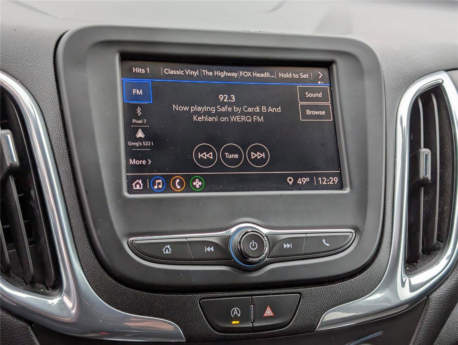 Used 2022 Chevrolet Equinox LT image 25