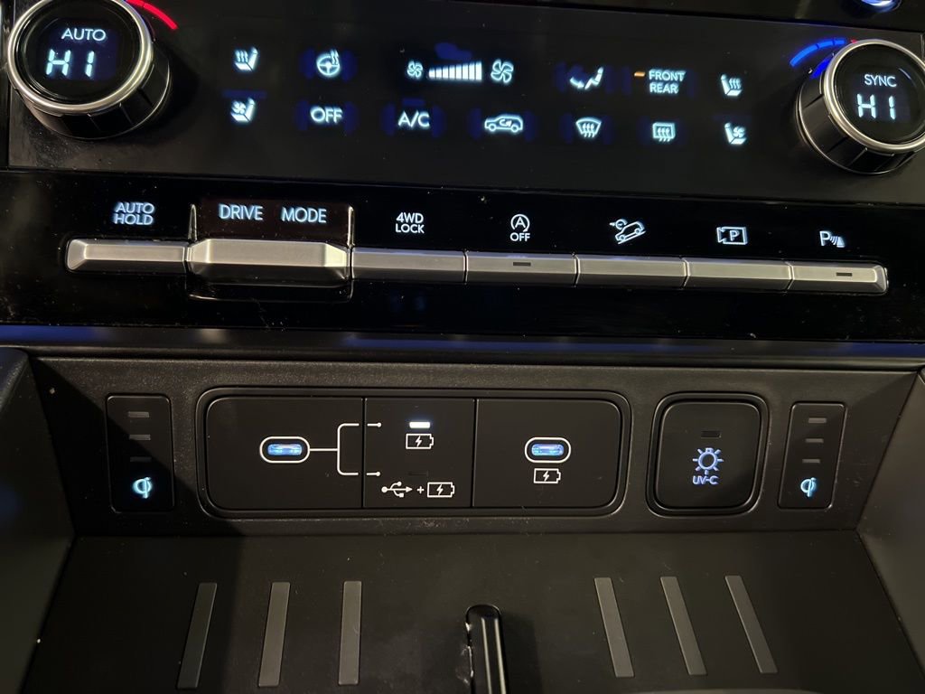 Used 2025 Hyundai Santa Fe Calligraphy image 18