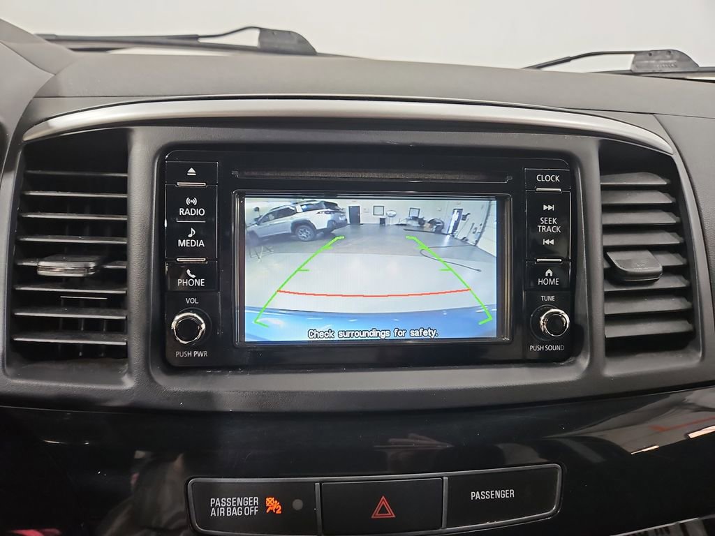 Used 2017 Mitsubishi Lancer ES image 19
