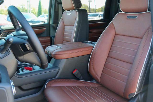 New 2026 GMC Sierra 3500 Denali Ultimate image 15