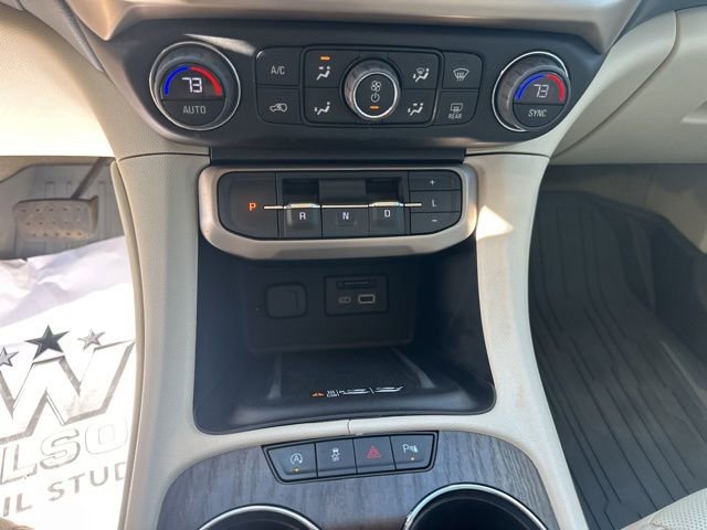 Used 2022 GMC Acadia Denali w/ Denali Ultimate Package AWD/4WD image 22