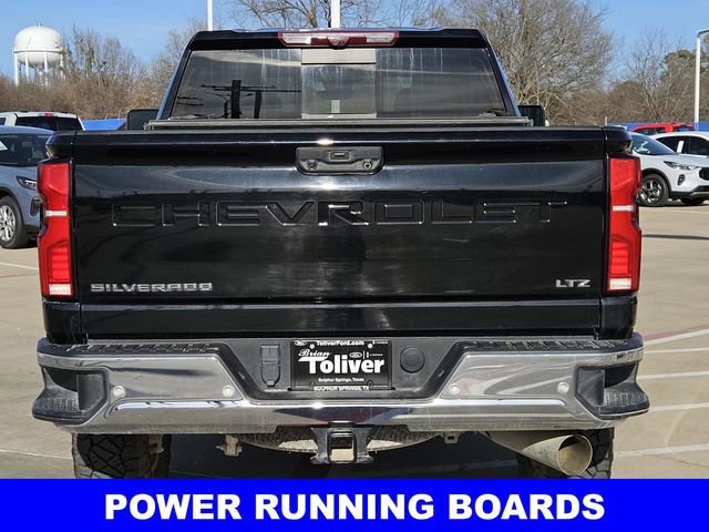 Used 2024 Chevrolet Silverado 2500 LTZ w/ LTZ Convenience Package image 9