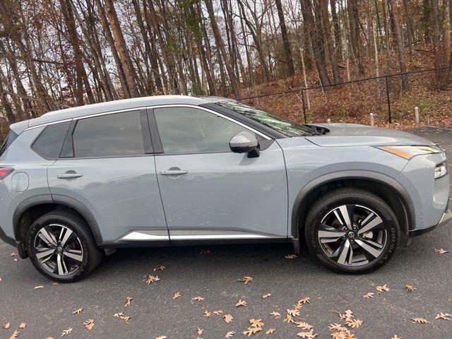 Used 2021 Nissan Rogue SL w/ Premium Package image 4