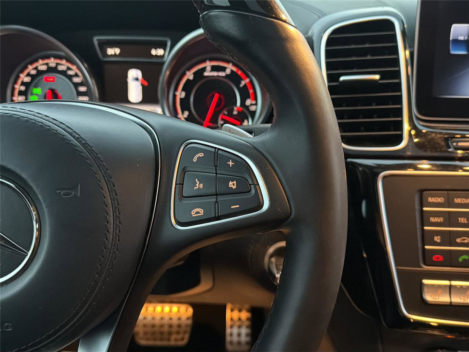 Used 2018 Mercedes-Benz GLS 63 AMG AMG GLS 63 image 25