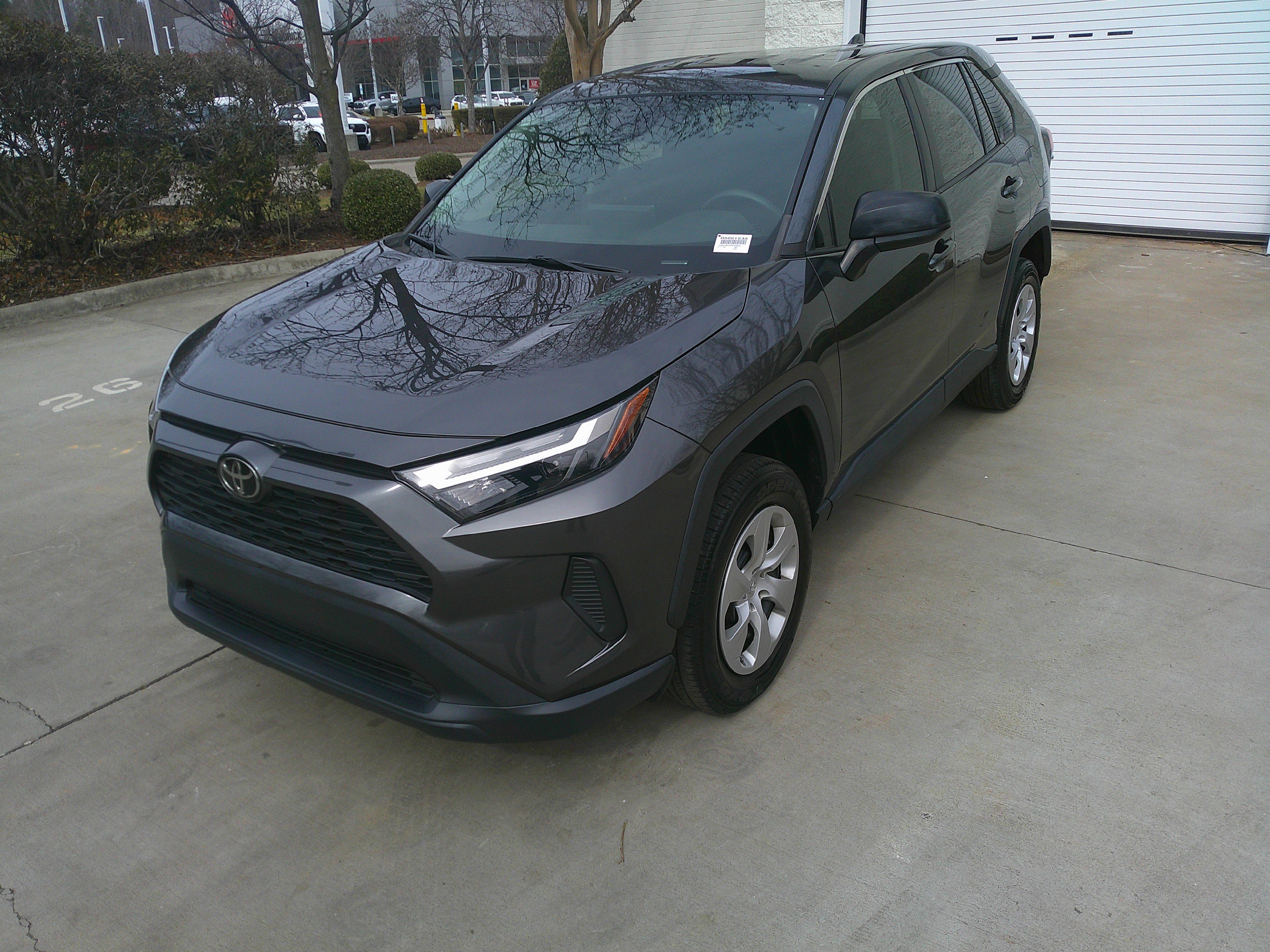 Used 2023 Toyota RAV4 LE image 6