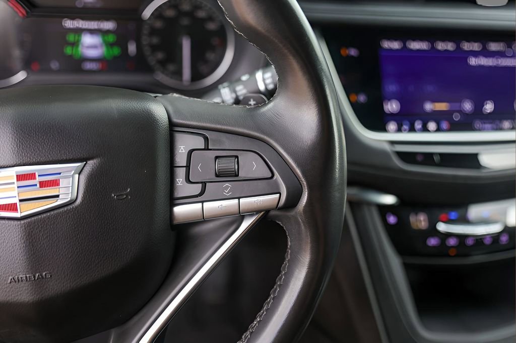 Certified 2022 Cadillac XT6 Luxury image 13
