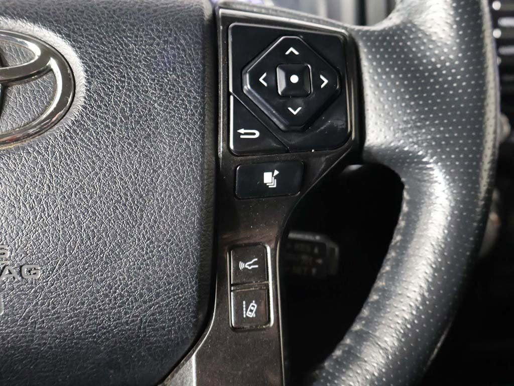 Used 2024 Toyota 4Runner TRD Off-Road Premium image 39