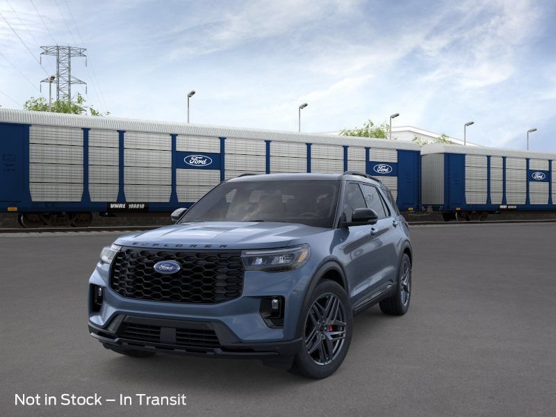 New 2026 Ford Explorer ST-Line w/ ST-Line Street Pack AWD/4WD image 2