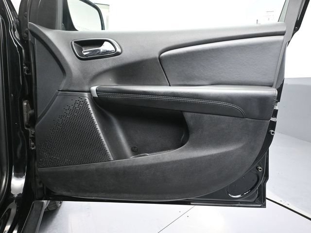 Used 2019 Dodge Journey SE FWD image 41
