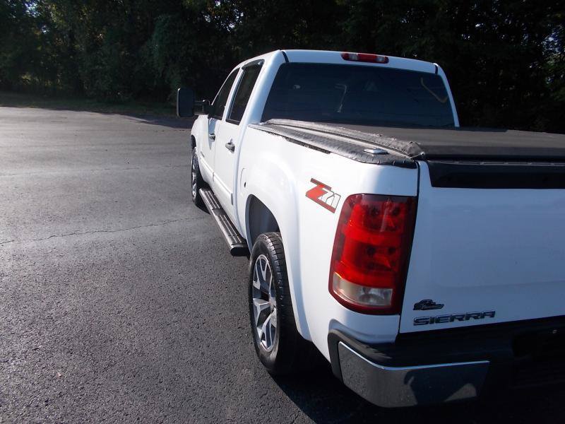 Used 2008 GMC Sierra 1500 SL RWD image 4