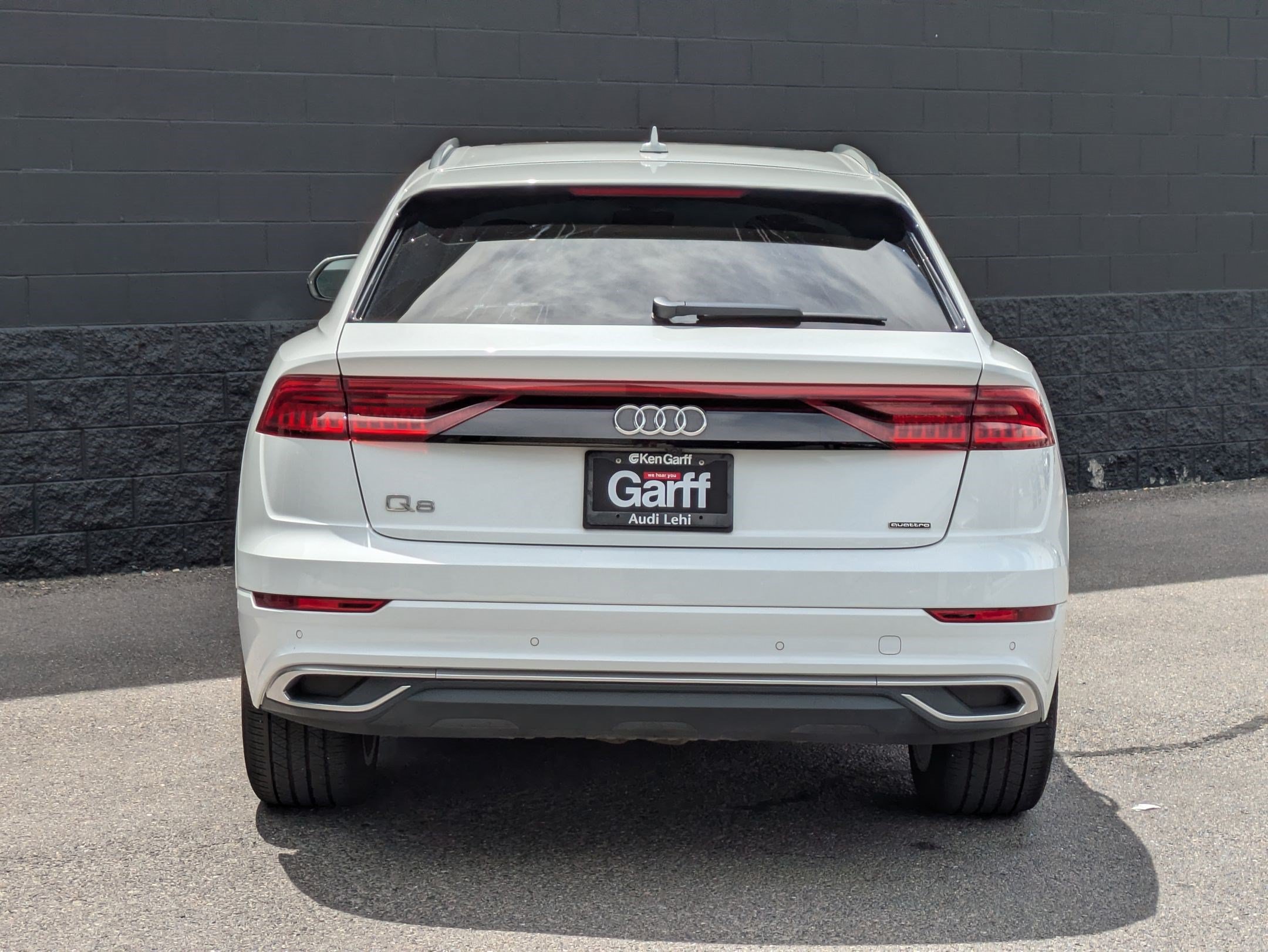 Used 2023 Audi Q8 Premium w/ Convenience Package AWD/4WD image 6