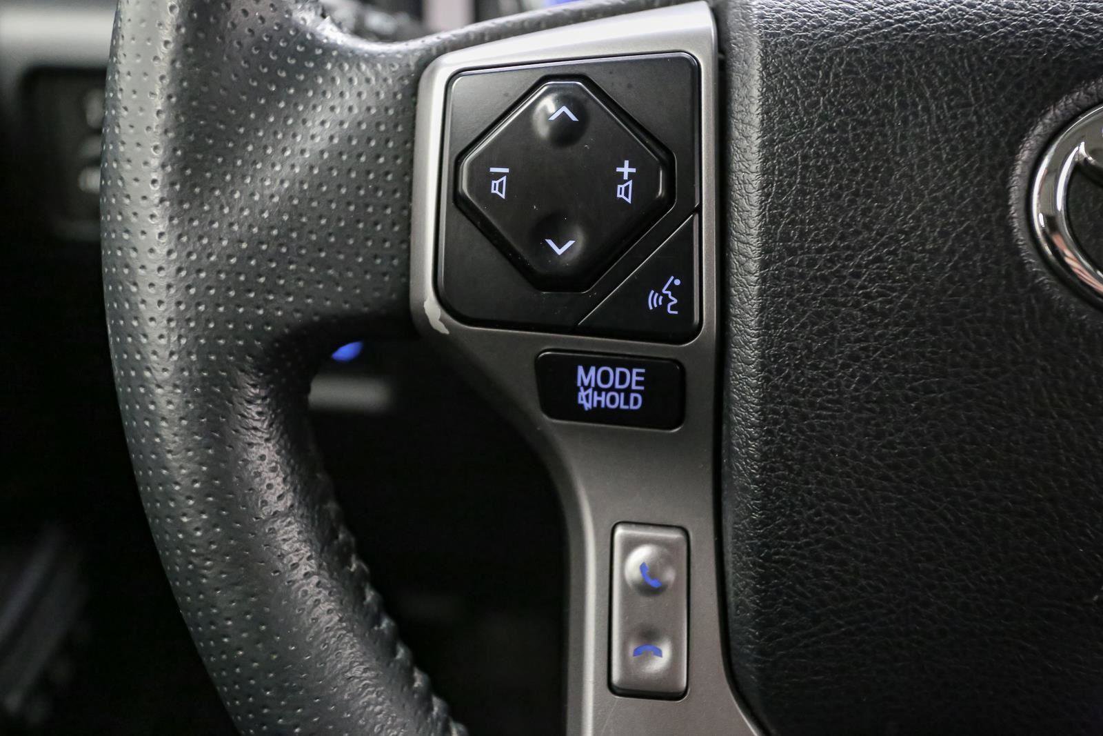 Used 2022 Toyota 4Runner Limited image 34