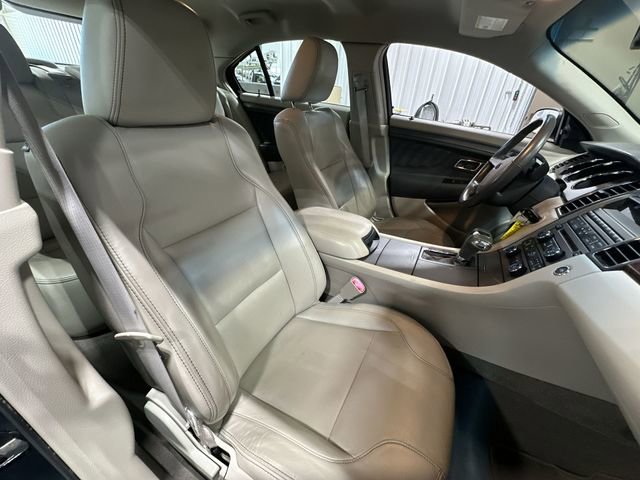 Used 2010 Ford Taurus SEL FWD image 32