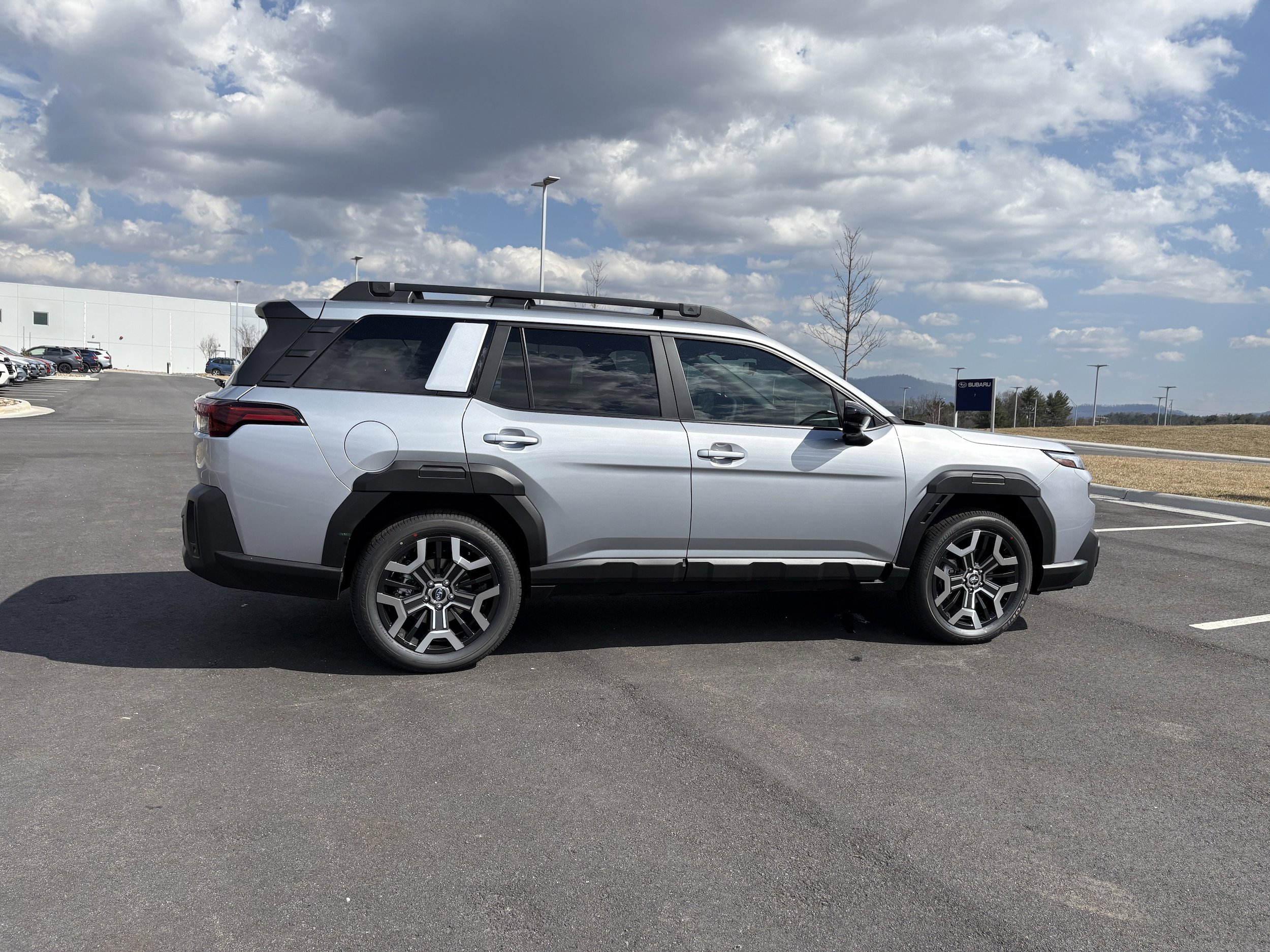 New 2026 Subaru Outback Touring XT image 8
