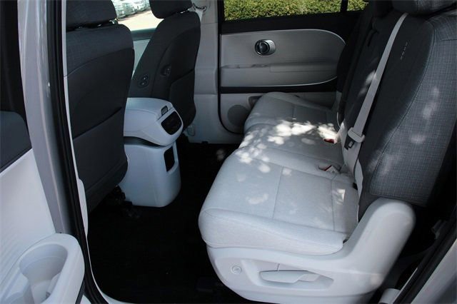 New 2026 Hyundai Ioniq 9 SE image 14