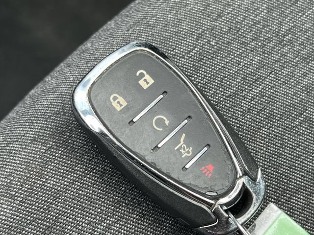 Used 2023 Chevrolet Equinox LT w/ Driver Convenience Package AWD/4WD image 30