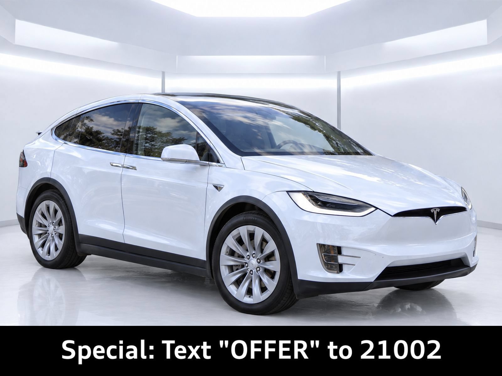 Used 2020 Tesla Model X Long Range AWD/4WD image 2