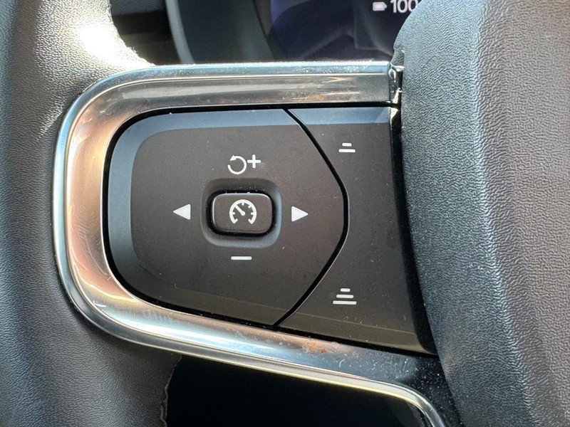 Used 2023 Volvo XC40 Recharge Ultimate w/ Protection Package Premier AWD/4WD image 20