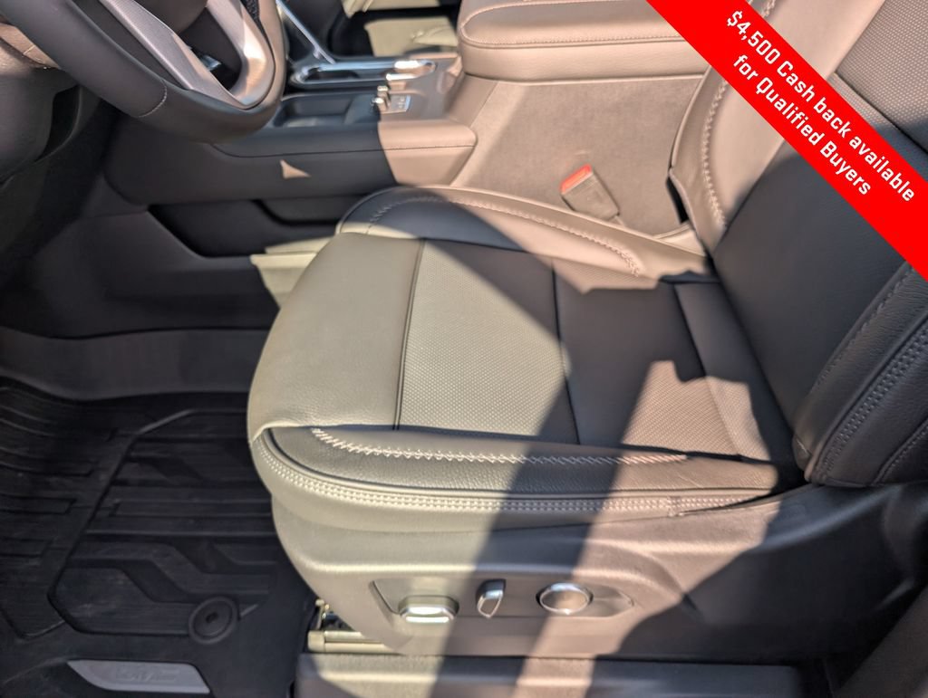 New 2026 GMC Sierra 3500 Denali w/ Denali Reserve Package AWD/4WD image 24