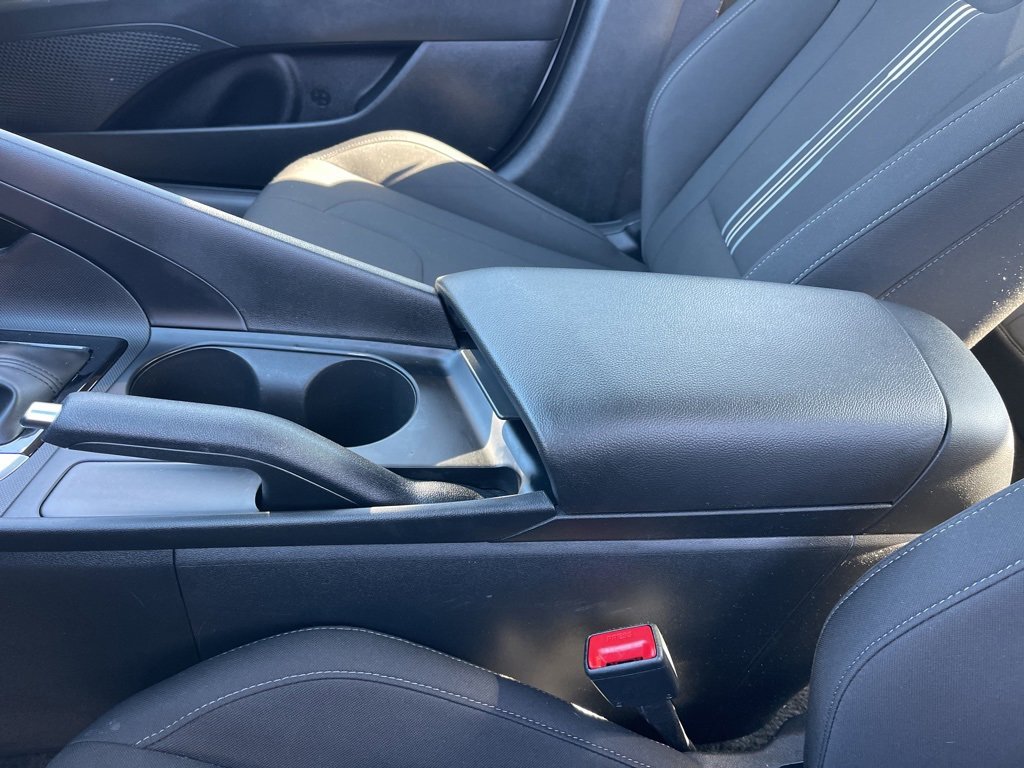 Used 2024 Hyundai Elantra SEL image 13