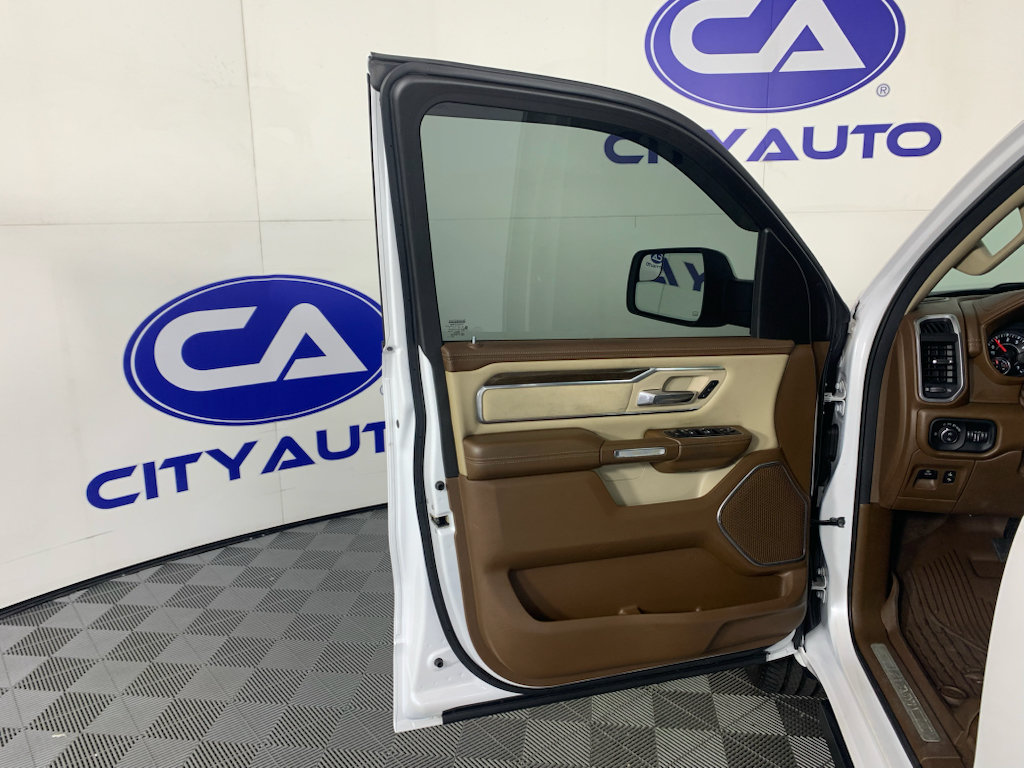 Used 2020 RAM 1500 Laramie AWD/4WD image 12