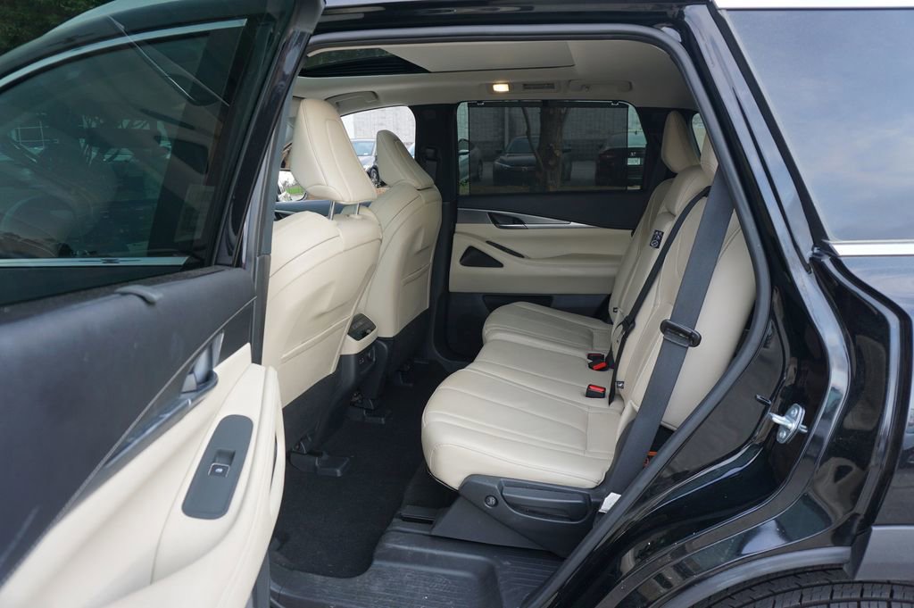 Used 2023 INFINITI QX60 Luxe w/ Cargo Package image 14