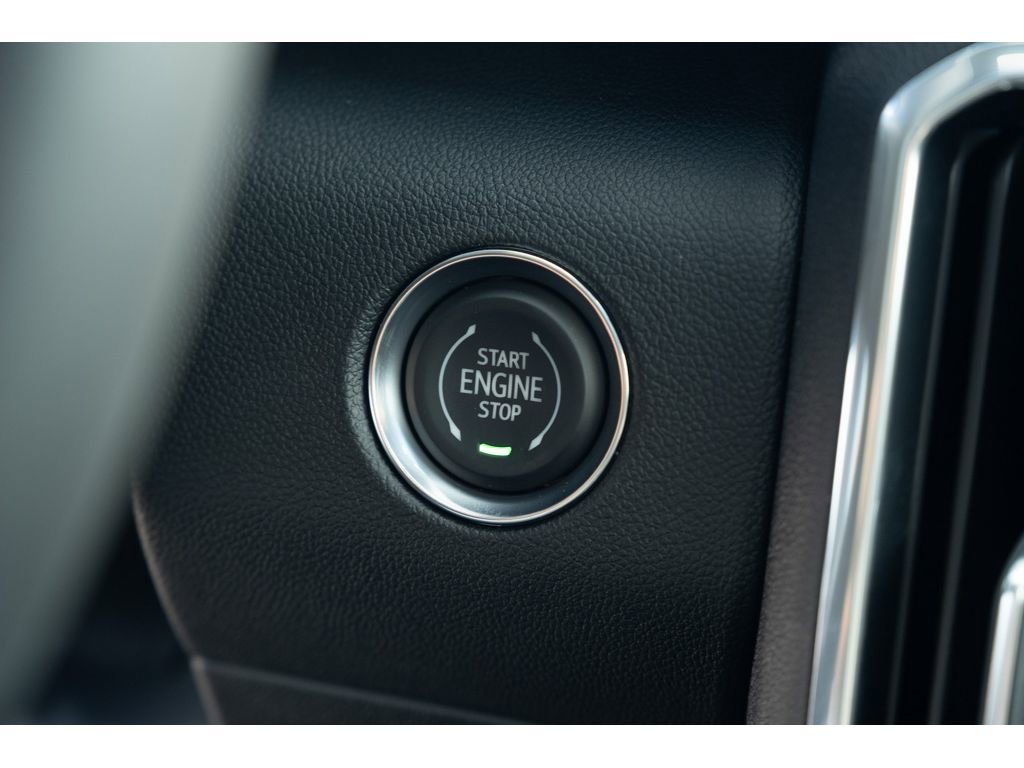 New 2026 GMC Acadia Elevation w/ Elevation Premium Package FWD image 29