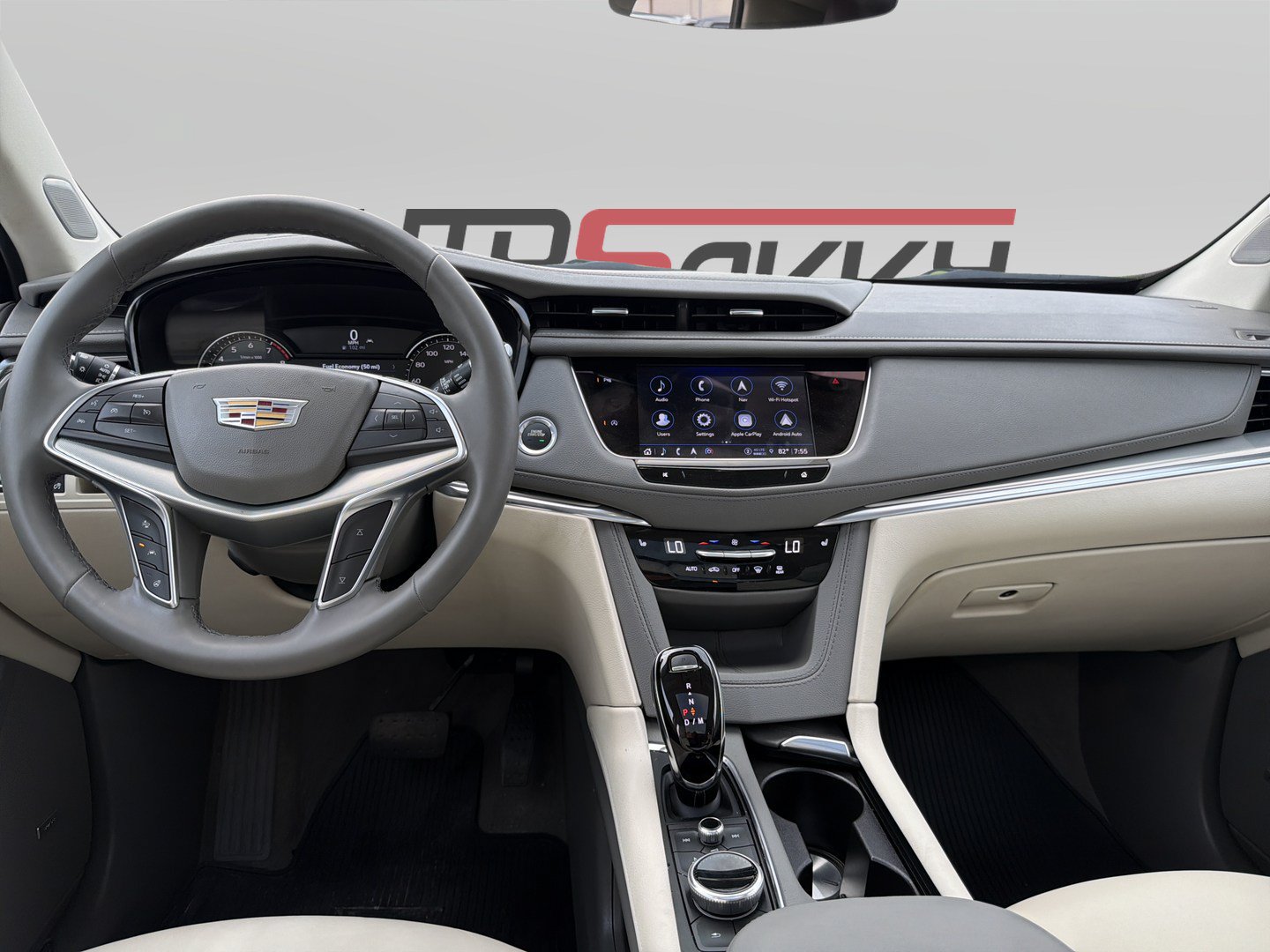 Used 2025 Cadillac XT5 Premium Luxury FWD image 17