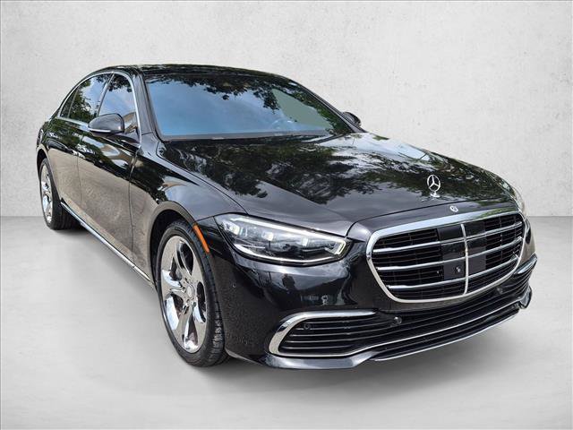 Used 2022 Mercedes-Benz S 580 4MATIC Sedan image 3