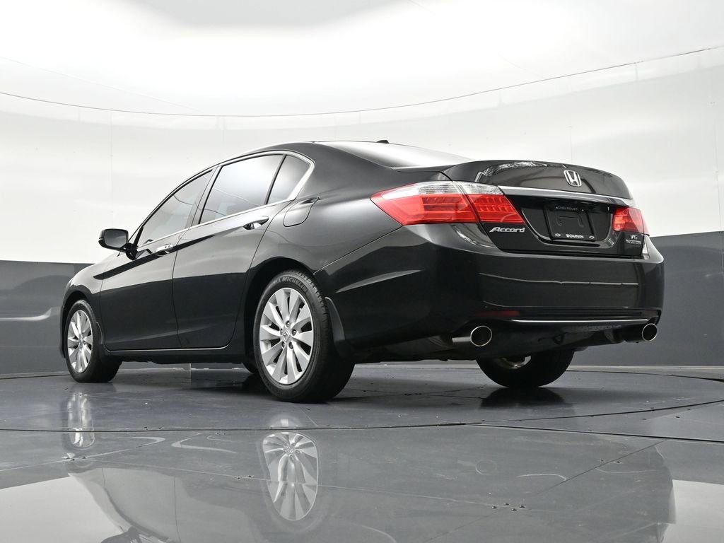 Used 2015 Honda Accord Touring image 26