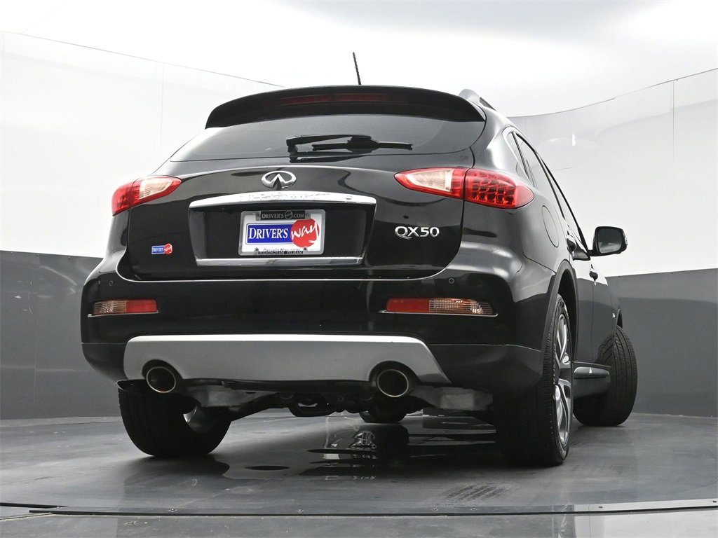 Used 2017 INFINITI QX50 2WD w/ Premium Plus Package image 28