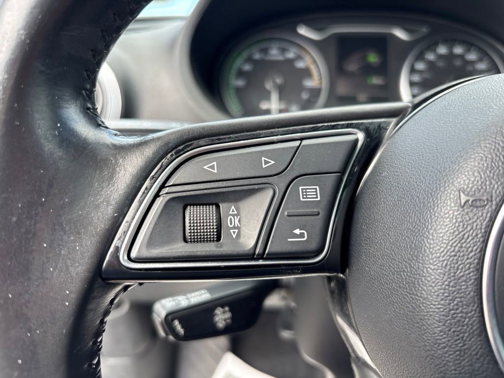 Used 2017 Audi A3 e-tron Premium FWD image 22