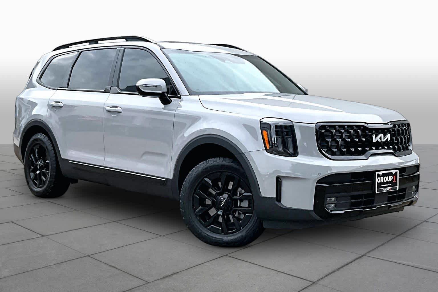 Used 2024 Kia Telluride SX X-Pro AWD/4WD image 3
